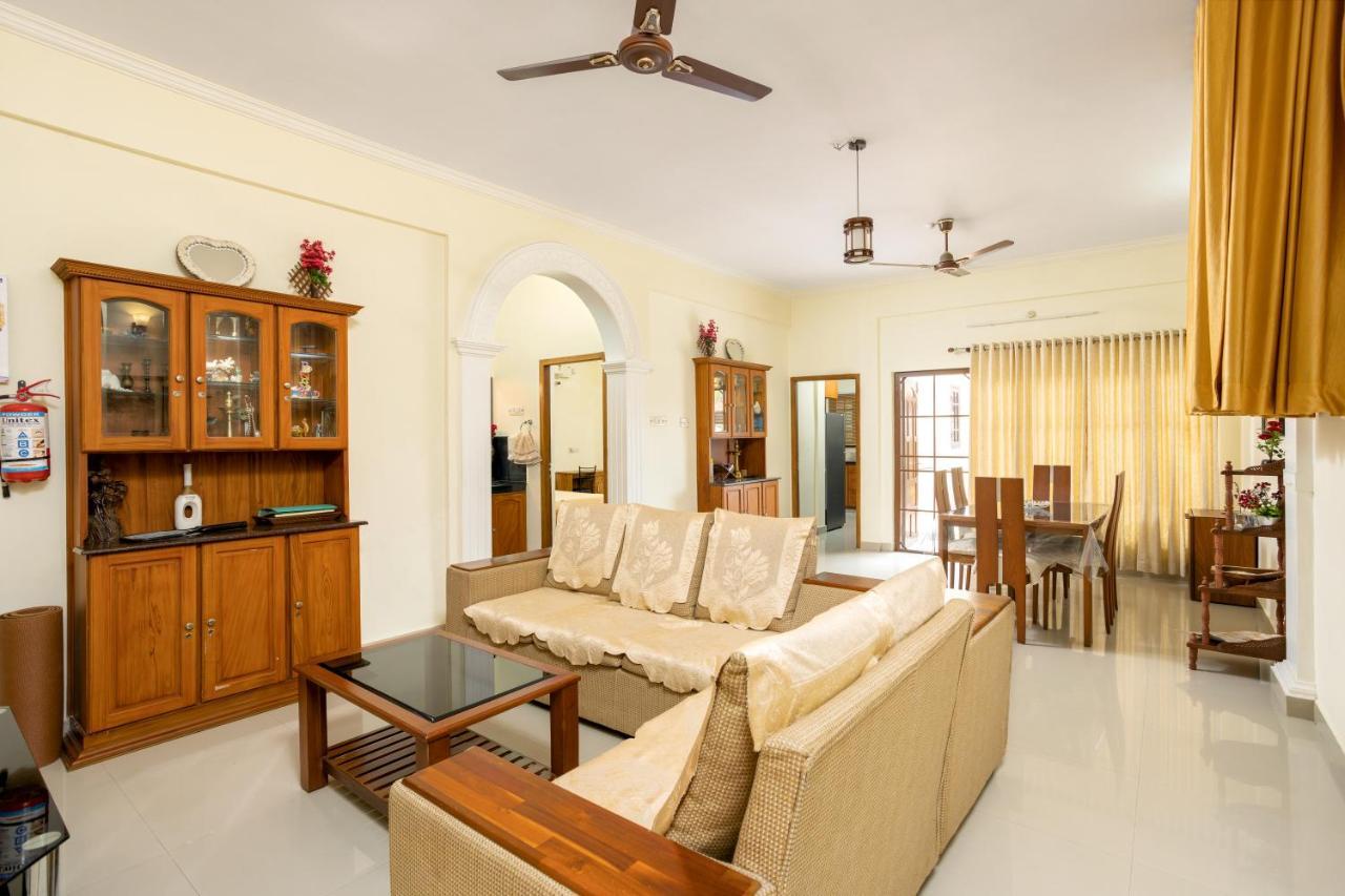 Paradise Inn Kochi Exterior photo