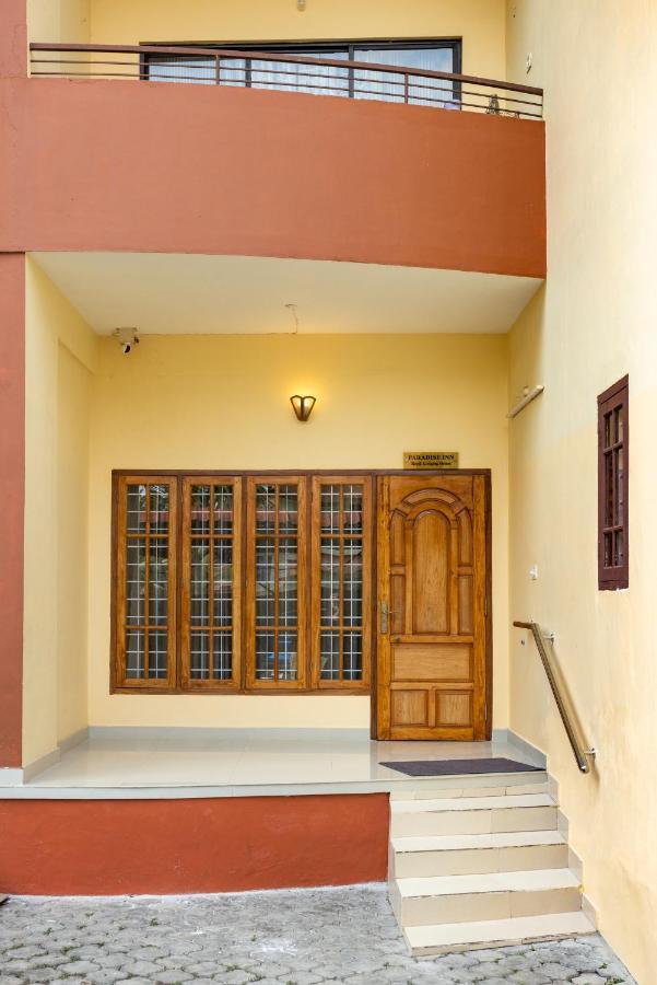 Paradise Inn Kochi Exterior photo